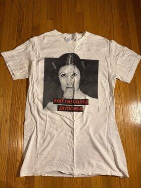 Star Wars Princess Leia Self Rescuing Princess Tee Small White